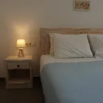 Apartment Vivian's *